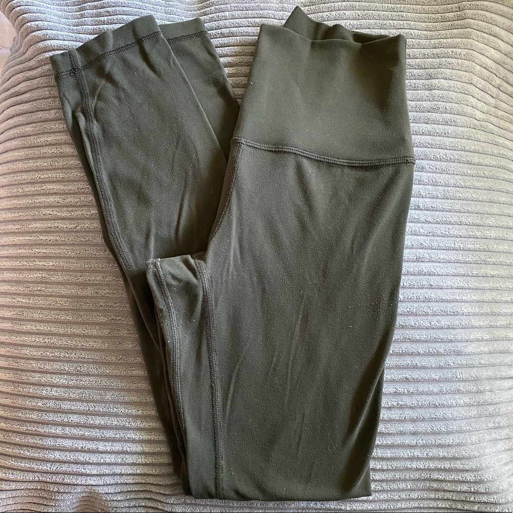 Lulu Lemon Align 25” - Forest Green
